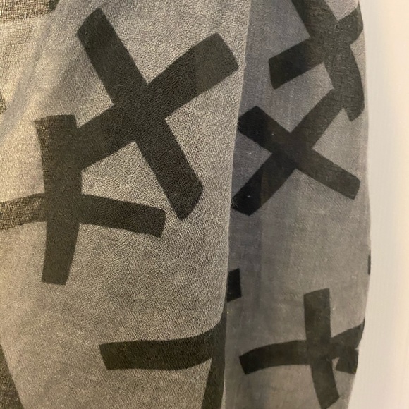 Scarf - Picture 3 of 3